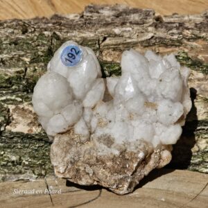 Bergkristal Roos Cluster